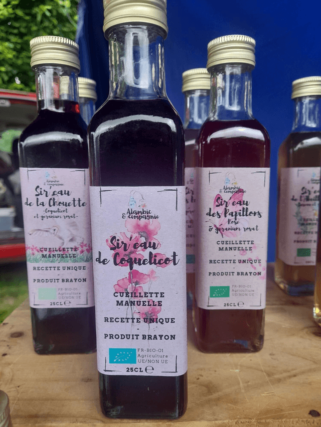 Sir&#039;eau de coquelicot